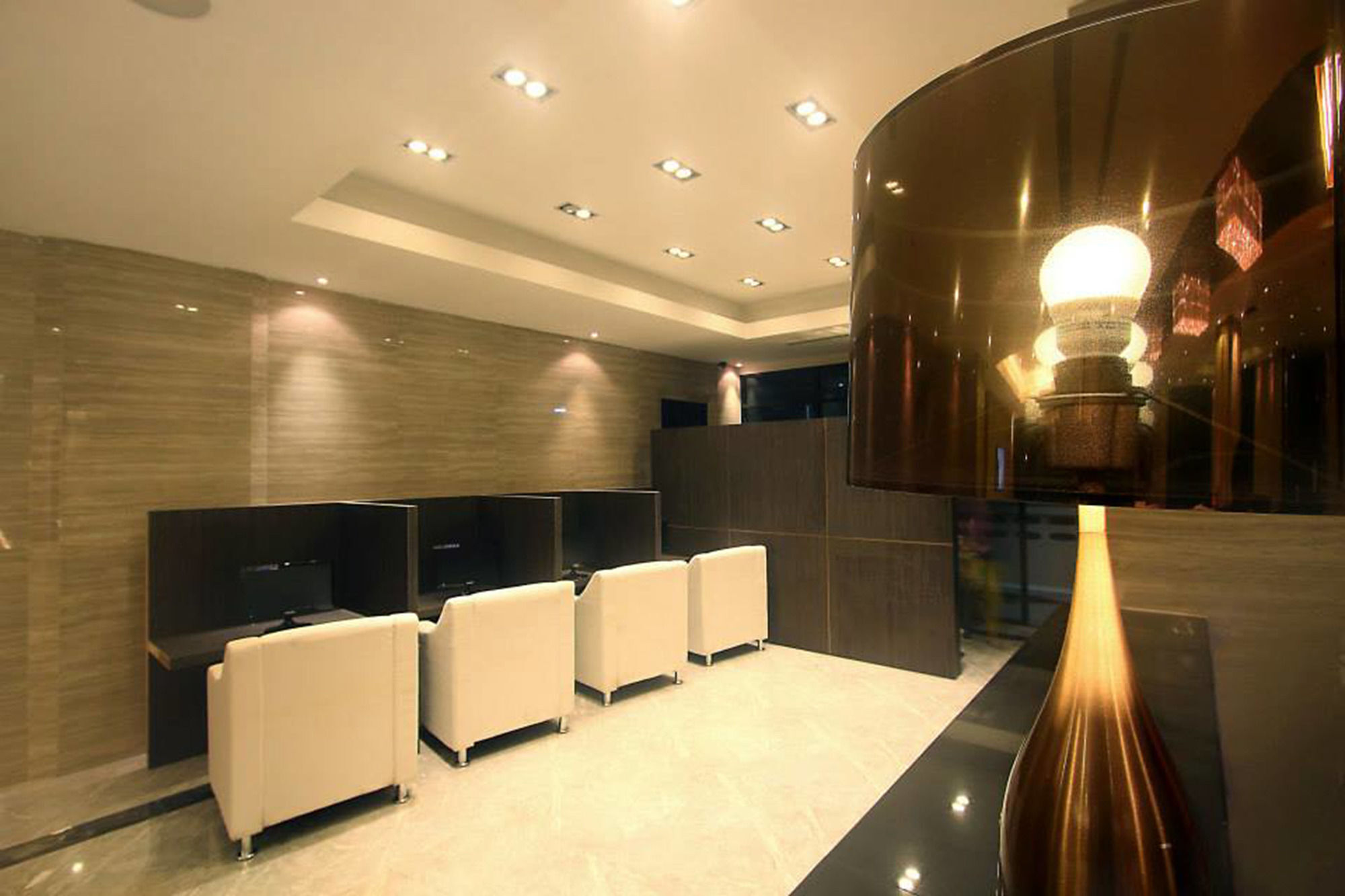 Avana Laemchabang Hotel Си Рача Екстериор снимка